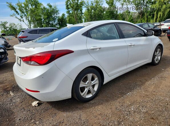 5NPDH4AE3GH778267 2016 HYUNDAI ELANTRA White Tył prawy