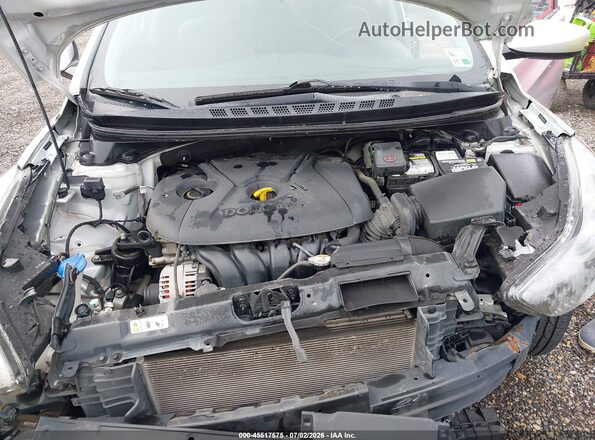 5NPDH4AE4GH675732 2016 HYUNDAI ELANTRA Silver Rear view