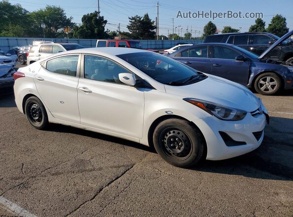 5NPDH4AE4GH677691 2016 HYUNDAI ELANTRA White Delantero derecho