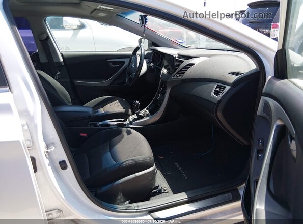 5NPDH4AE4GH739848 2016 HYUNDAI ELANTRA White Widok wnętrza z przodu
