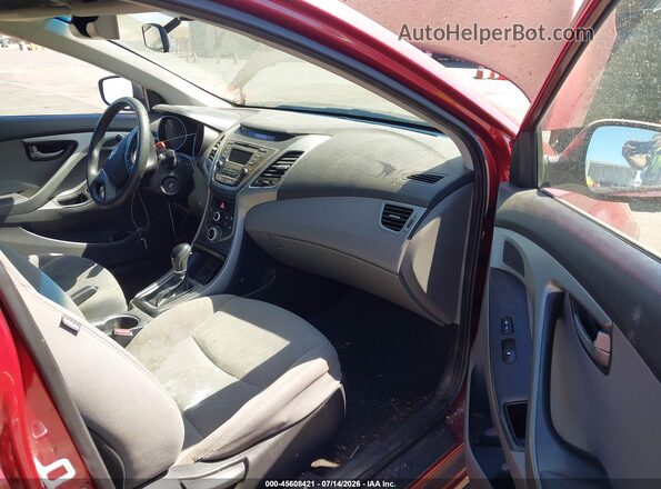 5NPDH4AE4GH769965 2016 HYUNDAI ELANTRA Red Вид салону спереду