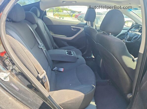 5NPDH4AE4GH773109 2016 HYUNDAI ELANTRA Black Rear seats view