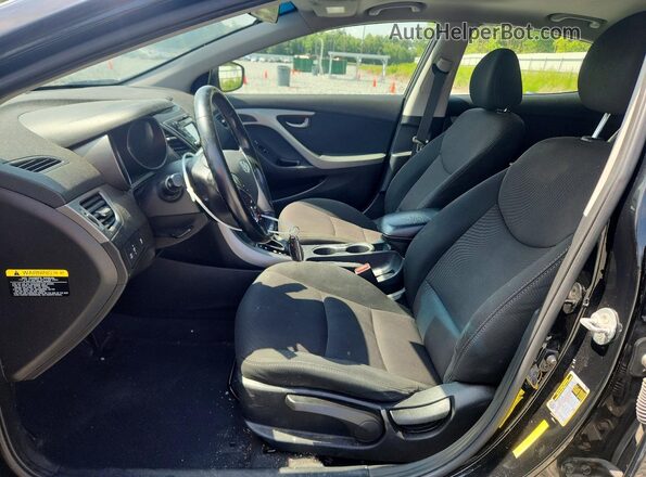 5NPDH4AE4GH773109 2016 HYUNDAI ELANTRA Black Front interior view