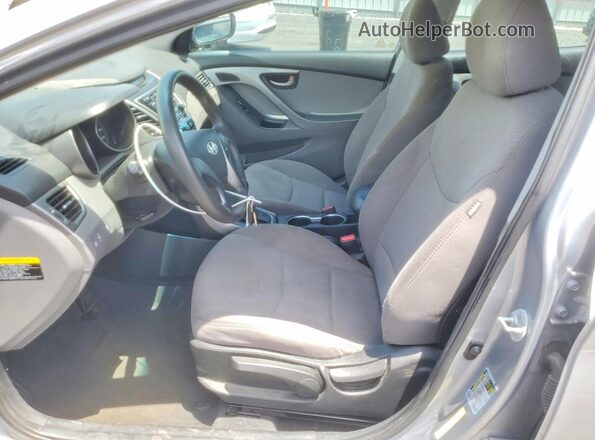 5NPDH4AE5GH672435 2016 HYUNDAI ELANTRA Silver Vista interior delantera