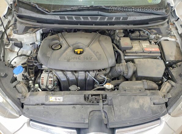 5NPDH4AE5GH698047 2016 HYUNDAI ELANTRA Silver Вид задньої частини салону