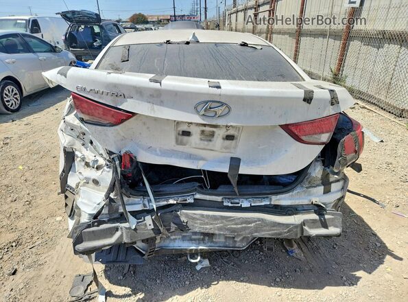 5NPDH4AE5GH707751 2016 HYUNDAI ELANTRA White Вид ззаду