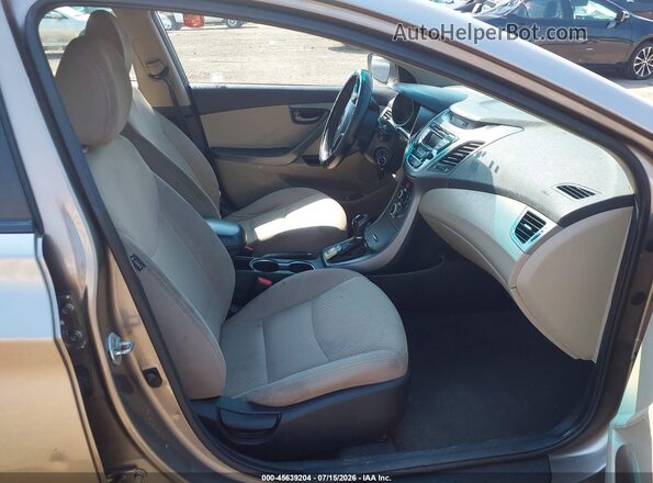 5NPDH4AE5GH715056 2016 HYUNDAI ELANTRA Cream Vista interior delantera