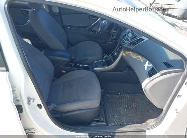 5NPDH4AE5GH740118 2016 HYUNDAI ELANTRA White წინა სალონის ხედი