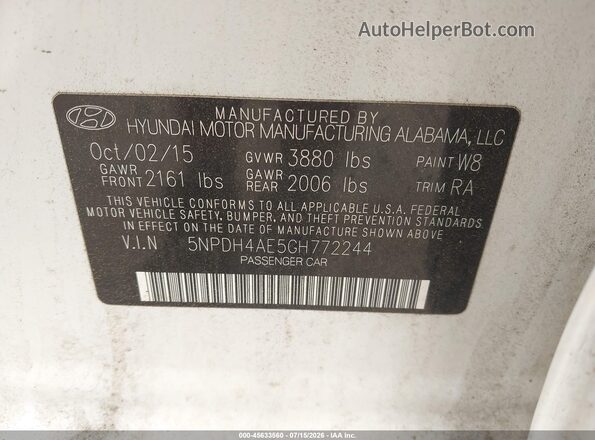 5NPDH4AE5GH772244 2016 HYUNDAI ELANTRA White Widok komory silnika