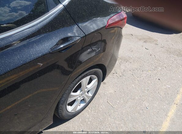 5NPDH4AE6GH679975 2016 HYUNDAI ELANTRA Black Front view