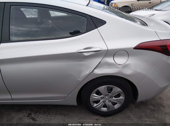 5NPDH4AE6GH742489 2016 HYUNDAI ELANTRA Silver Vista frontal
