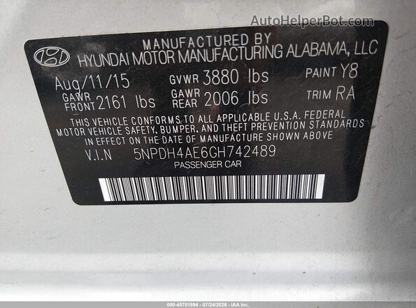 5NPDH4AE6GH742489 2016 HYUNDAI ELANTRA Silver Vista del compartimento del motor