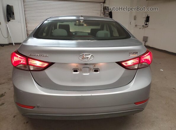 5NPDH4AE6GH749538 2016 HYUNDAI ELANTRA Silver 