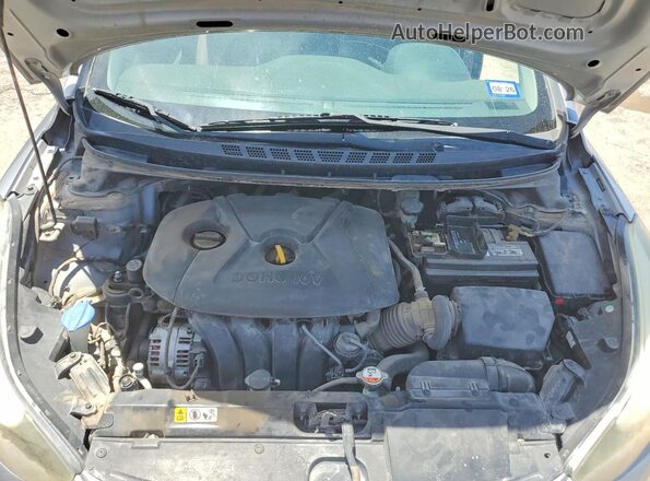 5NPDH4AE6GH749538 2016 HYUNDAI ELANTRA Silver Вид задньої частини салону
