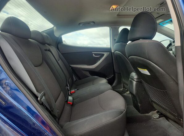 5NPDH4AE6GH753895 2016 HYUNDAI ELANTRA Blue Вид задніх сидінь