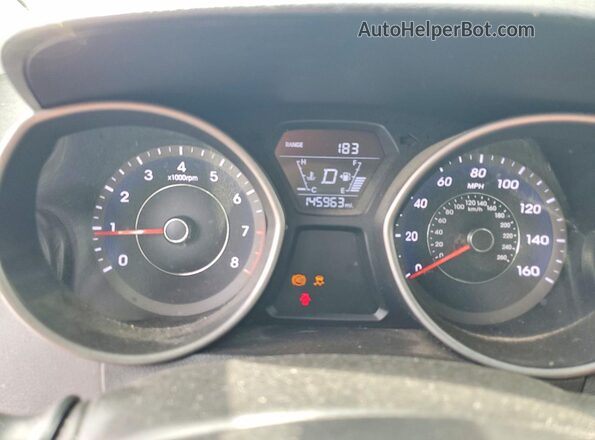 5NPDH4AE6GH788663 2016 HYUNDAI ELANTRA Black Вид щитка приладів