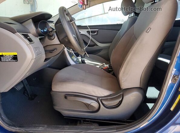 5NPDH4AE7GH659136 2016 HYUNDAI ELANTRA Blue Vista interior delantera