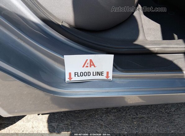 5NPDH4AE7GH664871 2016 HYUNDAI ELANTRA Silver Widok z przodu