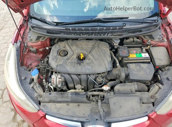 5NPDH4AE7GH725345 2016 HYUNDAI ELANTRA Красный Вид задней части салона