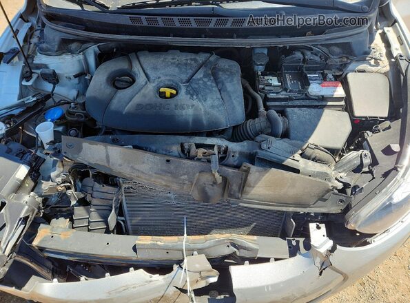 5NPDH4AE7GH750620 2016 HYUNDAI ELANTRA Silver Widok wnętrza z tyłu