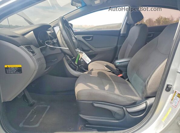 5NPDH4AE7GH751914 2016 HYUNDAI ELANTRA Silver Front interior view
