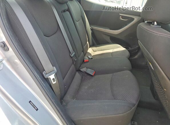 5NPDH4AE7GH778188 2016 HYUNDAI ELANTRA Silver Հետևի նստատեղերի տեսք