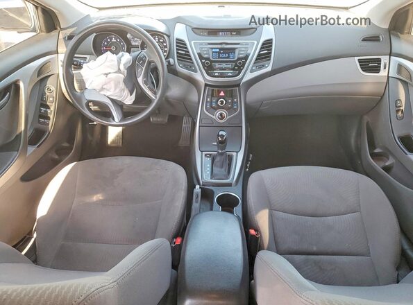 5NPDH4AE8GH695563 2016 HYUNDAI ELANTRA White Widok deski rozdzielczej