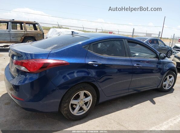 5NPDH4AE8GH703810 2016 HYUNDAI ELANTRA Blue Սալոնի հետևի տեսք