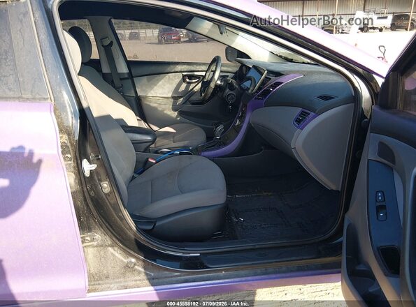 5NPDH4AE8GH716931 2016 HYUNDAI ELANTRA Фиолетовый Вид салона спереди