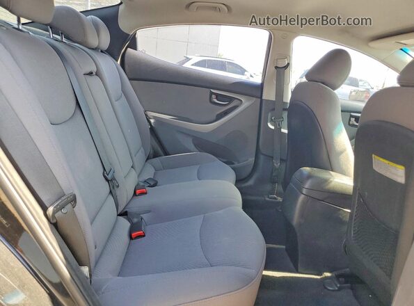 5NPDH4AE8GH747466 2016 HYUNDAI ELANTRA Черный Вид задних сидений