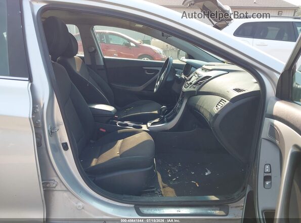 5NPDH4AE8GH795162 2016 HYUNDAI ELANTRA Silver წინა სალონის ხედი