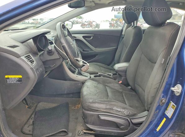 5NPDH4AE9GH733012 2016 HYUNDAI ELANTRA Blue წინა სალონის ხედი