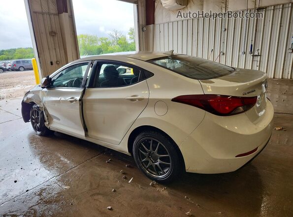 5NPDH4AE9GH736461 2016 HYUNDAI ELANTRA White Trasero izquierdo