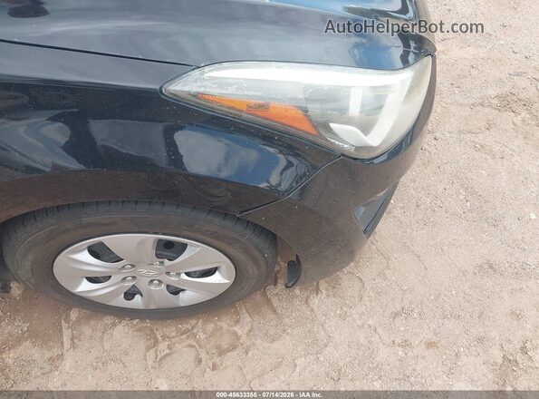 5NPDH4AE9GH758380 2016 HYUNDAI ELANTRA Black Вид спереду