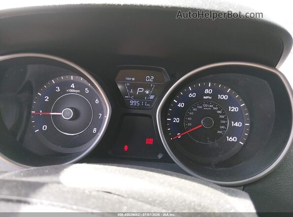 5NPDH4AE9GH765863 2016 HYUNDAI ELANTRA White Вид задніх сидінь