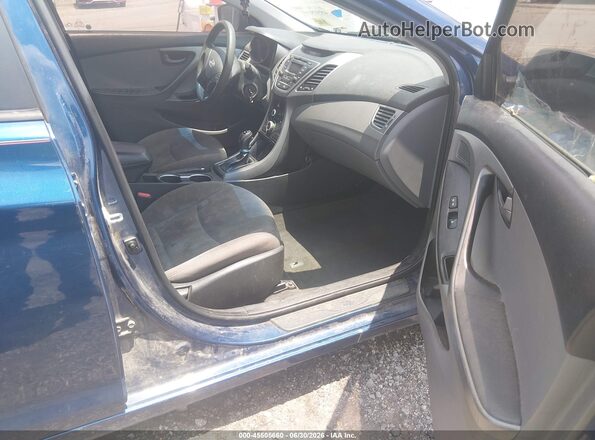 5NPDH4AE9GH793890 2016 HYUNDAI ELANTRA Blue Вид салону спереду