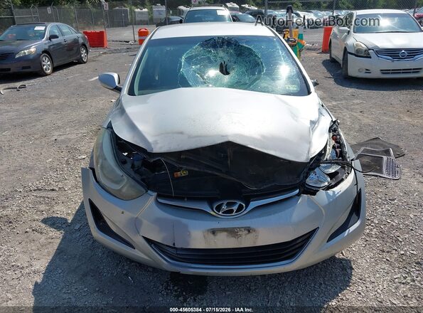 5NPDH4AE9GH797132 2016 HYUNDAI ELANTRA Silver Vista frontal