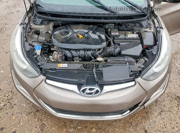 5NPDH4AEXGH655176 2016 HYUNDAI ELANTRA Tan Սալոնի հետևի տեսք