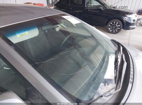 5NPDH4AEXGH672995 2016 HYUNDAI ELANTRA Silver Vista frontal