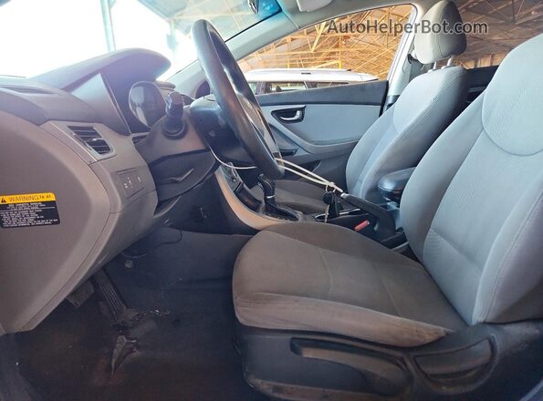 5NPDH4AEXGH710788 2016 HYUNDAI ELANTRA Blue Սալոնի դիմացի տեսք