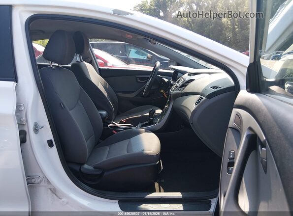 5NPDH4AEXGH735982 2016 HYUNDAI ELANTRA White Вид салону спереду