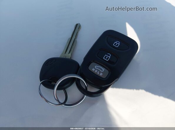5NPDH4AEXGH735982 2016 HYUNDAI ELANTRA White Вид панелі приладів