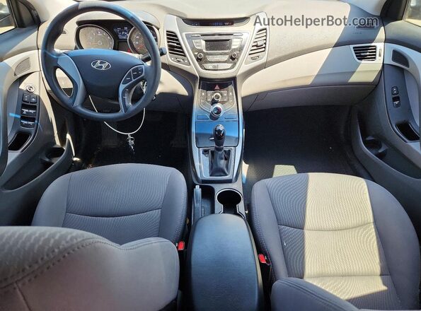 5NPDH4AEXGH749798 2016 HYUNDAI ELANTRA Silver წინა პანელის ხედი