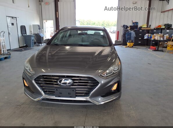 5NPE24AA2KH774674 2019 HYUNDAI SONATA Gray ხელსაწყოთა პანელის ხედი