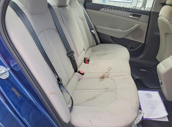 5NPE24AA5JH687219 2018 HYUNDAI SONATA Blue Rear seats view