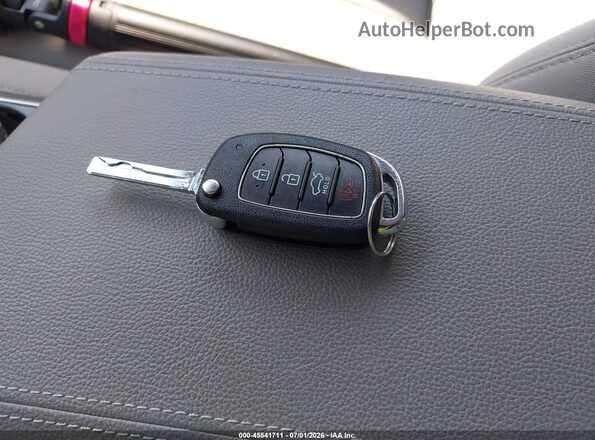 5NPE24AA7KH774282 2019 HYUNDAI SONATA Синий Вид панели приборов