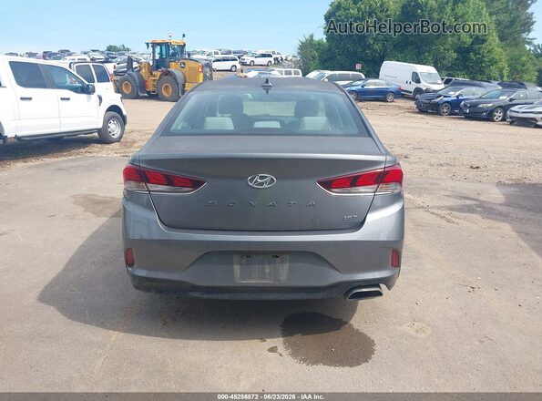 5NPE24AA9JH701056 2018 HYUNDAI SONATA Silver 