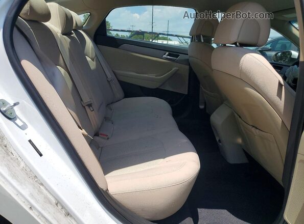 5NPE24AF0GH307563 2016 HYUNDAI SONATA White უკანა სავარძლების ხედი