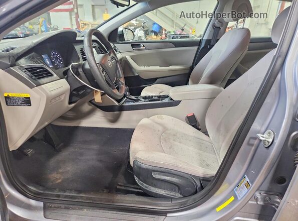 5NPE24AF0GH383350 2016 HYUNDAI SONATA Silver Սալոնի դիմացի տեսք
