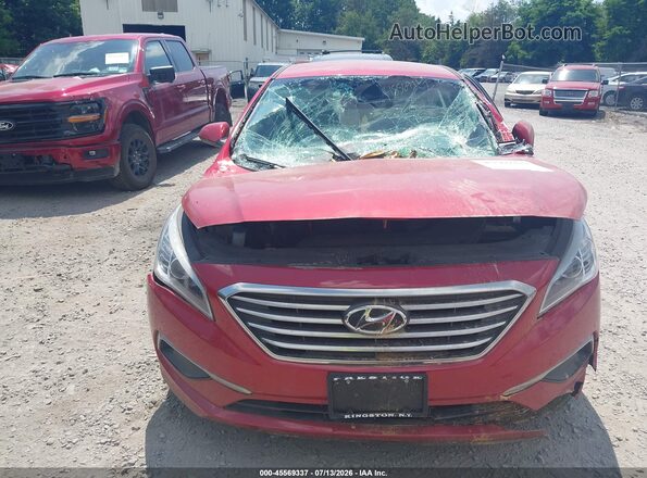 5NPE24AF0HH506162 2017 HYUNDAI SONATA Red Widok zestawu wskaźników